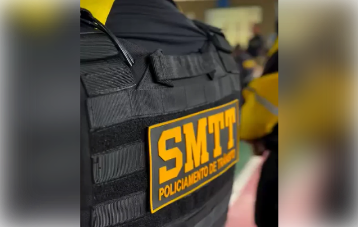 Atenção motoristas: Semáforo na Rua Quinze de Nove